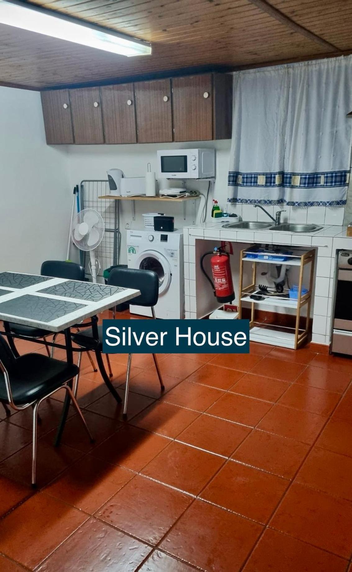 Golden House Villa Angra do Heroísmo Dış mekan fotoğraf